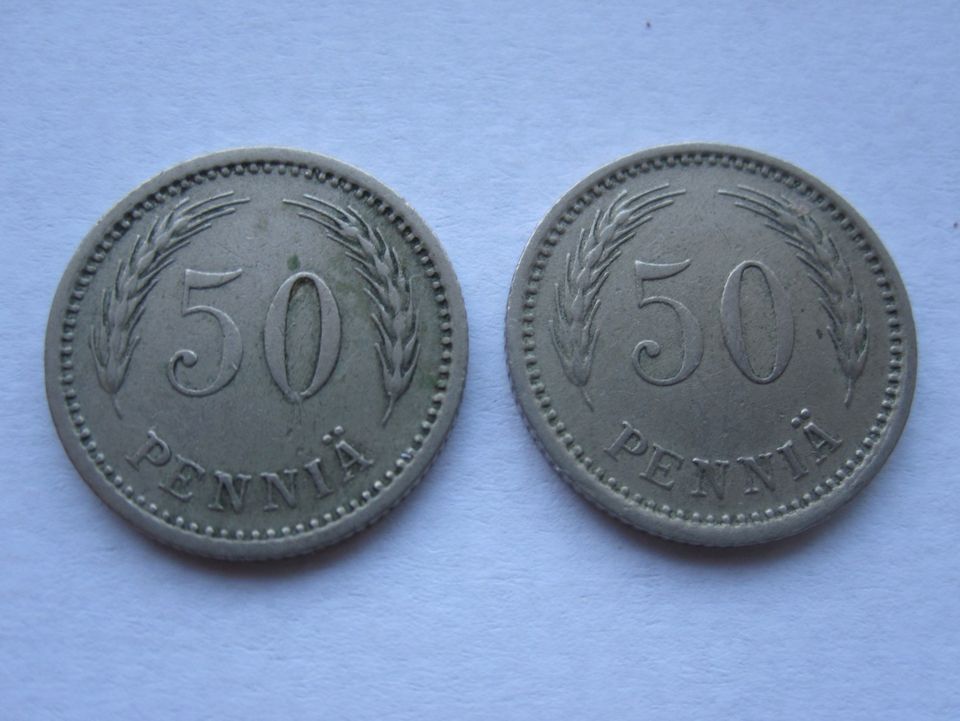 50 pennin kolikot ( 2 kpl) vuodelta 1921