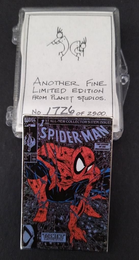 Figuurit, yms. 107 Spider-Man Pinssi