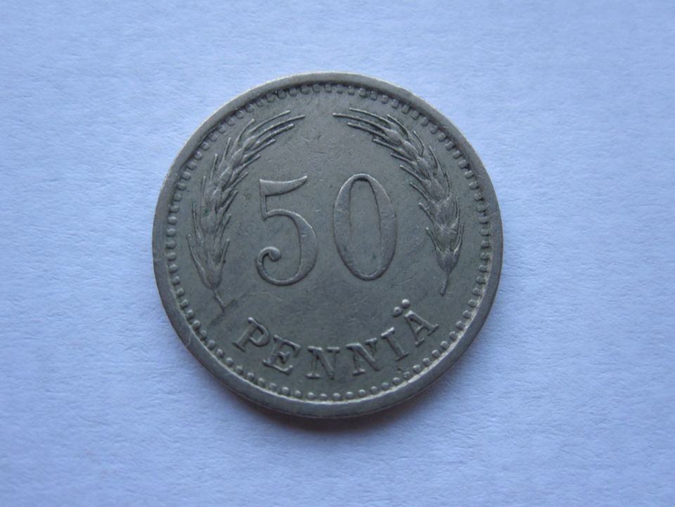 50 pennin kolikko vuodelta 1937