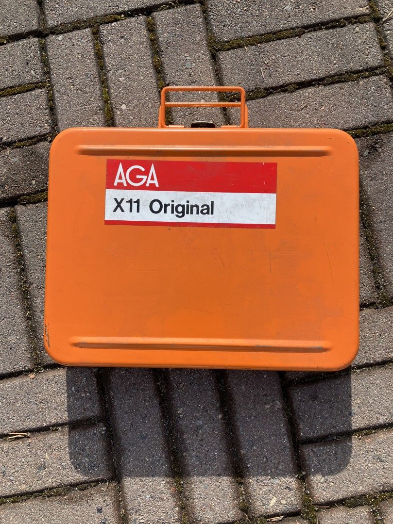 AGA X11 Original poltinsarja sis. takatulisuojat