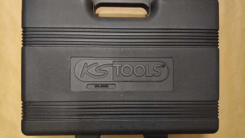 KS Tools työkalulaukku