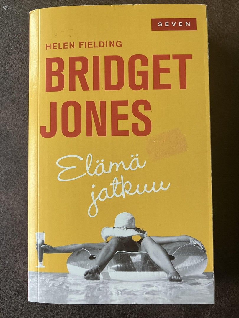 Helen Fielding : Bridget Jones - Elämä jatkuu