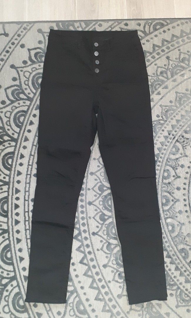 H&M Divided/ Mustat skinny hight waist farkut 38