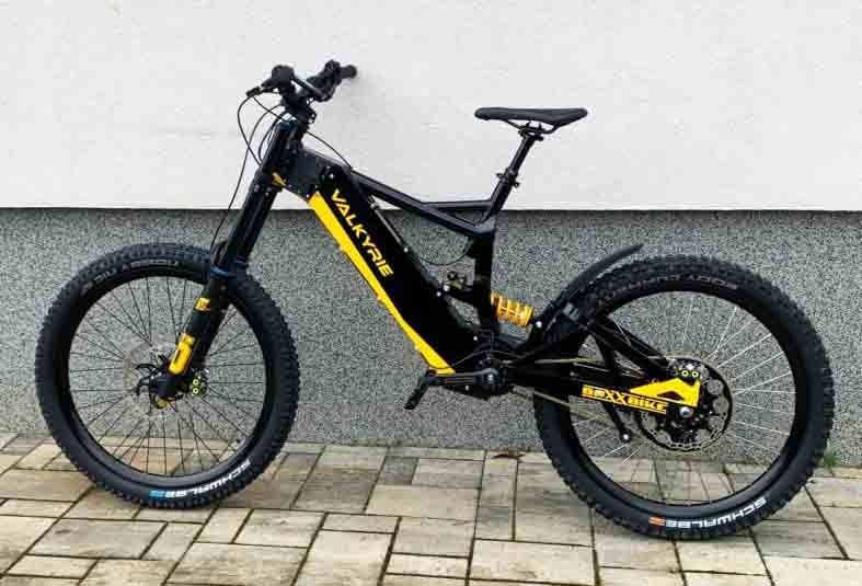 Boxxbike Valkyrie 14000w sähkömaastopyörä. 75km/h