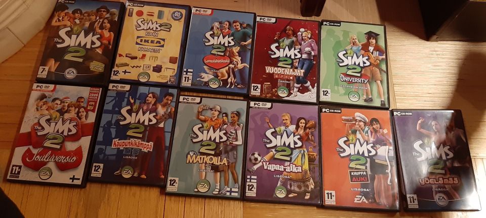 Sims 2 pc pelejä