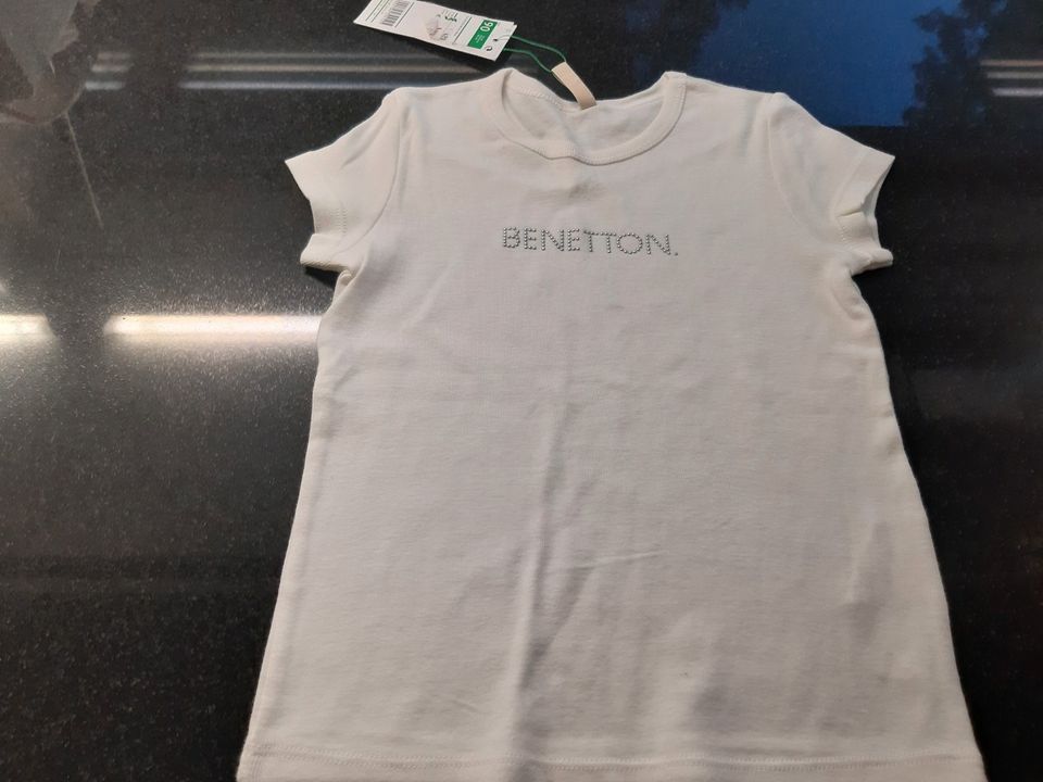 Benetton T-paita valk. 90 cm Uusi