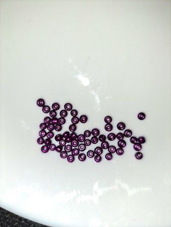 Metallinhohto violetti siemenhelmi n 500-650 kpl