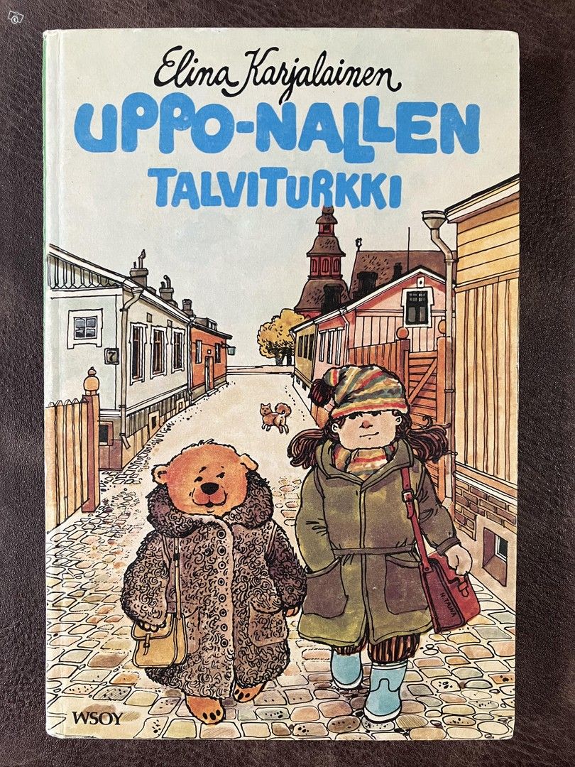 Elina Karjalainen : Uppo-Nallen talviturkki