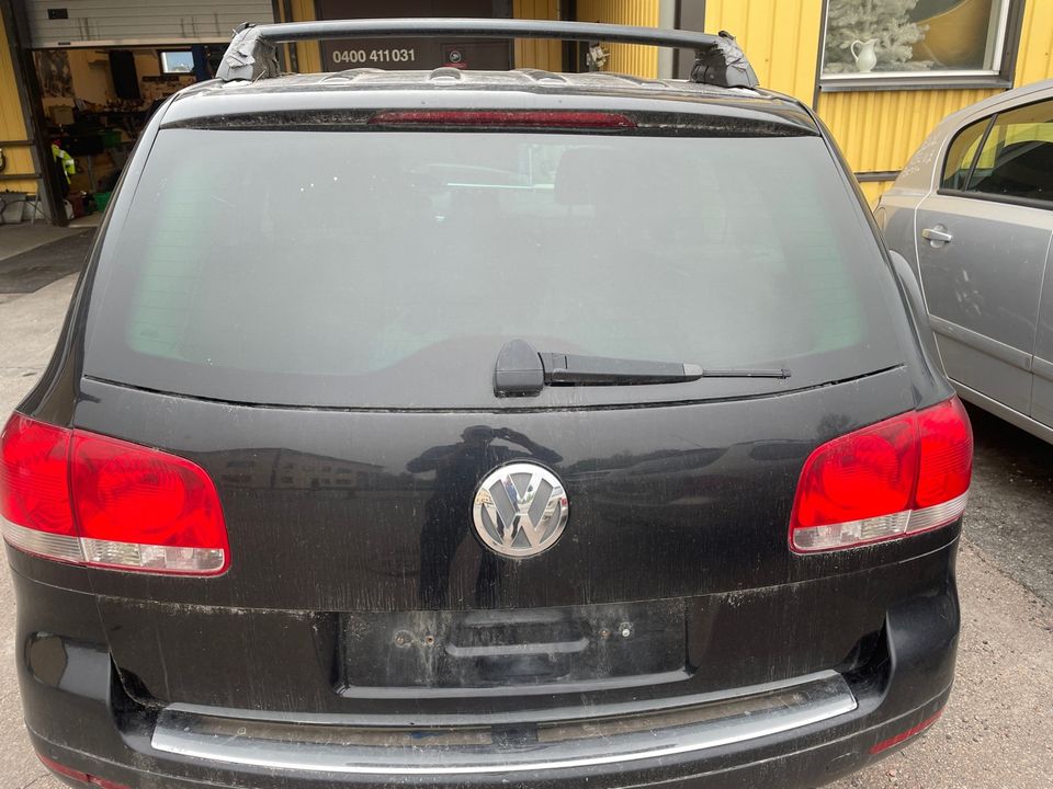 Vw touareg takaluukku 2004