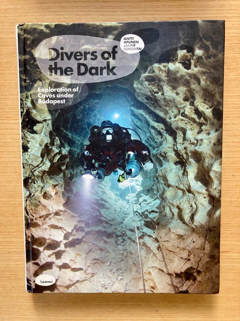 Apunen, Suhonen: Divers of the dark