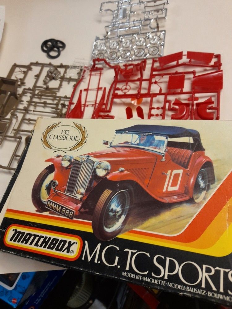 Matchbox MG Pienoismalli