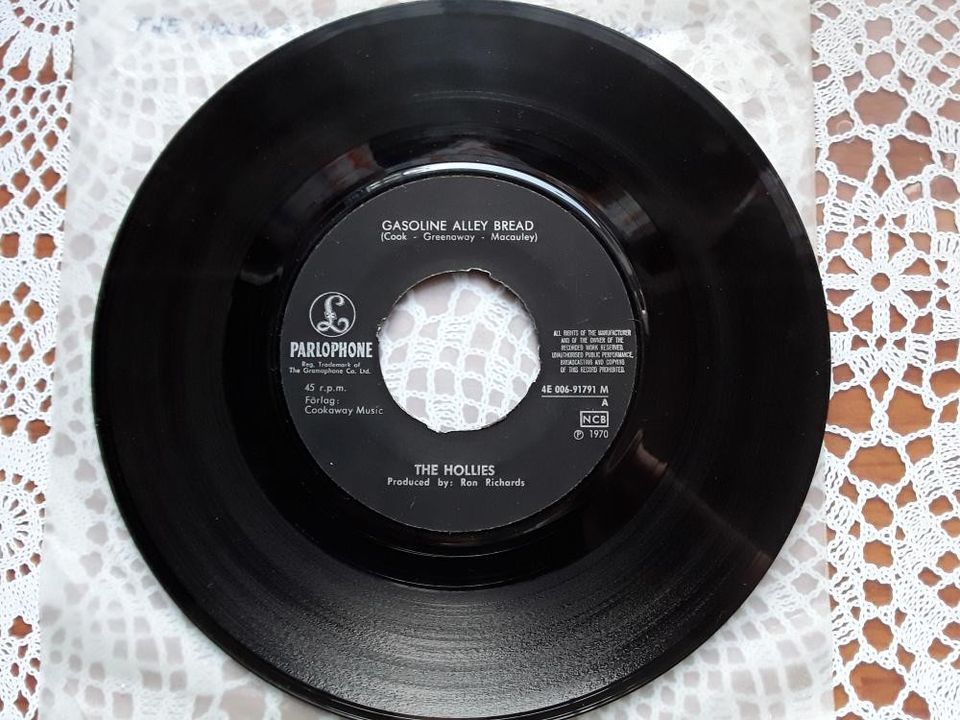 The Hollies 7" Gasoline alley bread