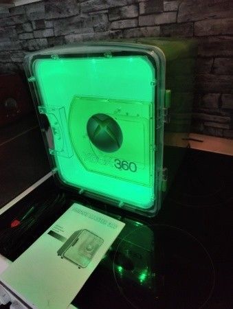 Xbox360 mini fridge promo