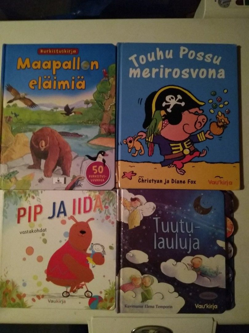 Pienten lasten-kirjat
