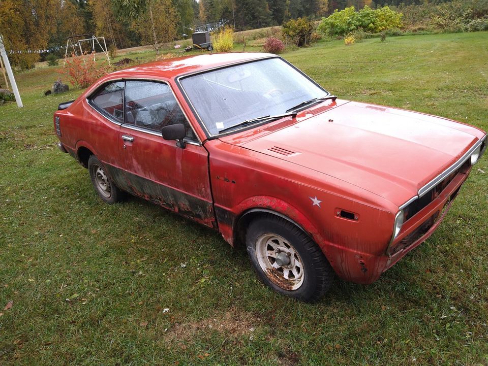 Toyota Corolla ke35 osia etsinnässä