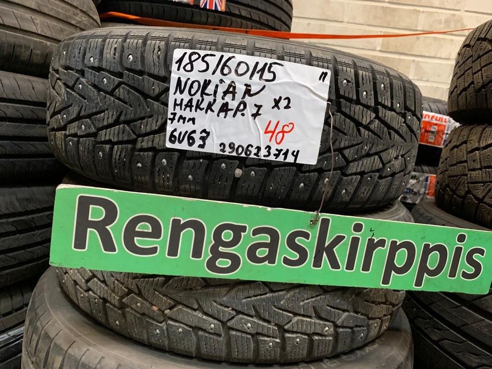 185/60R15 Nokian käytetyt nastarenkaat