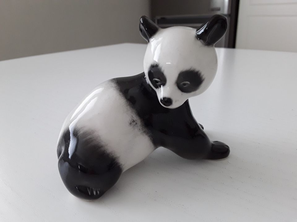 Panda eläinfiguuri