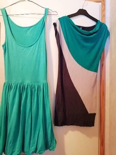 Vihreä mekko ja tunika koko S