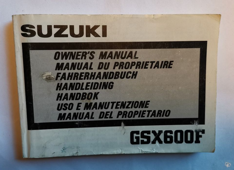 Suzuki csx600f - 87 omistajankäsikirja