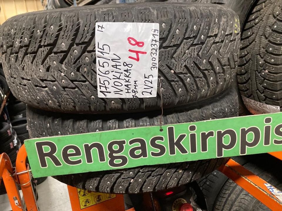 175/65R15 Nokian käytetyt nastarenkaat