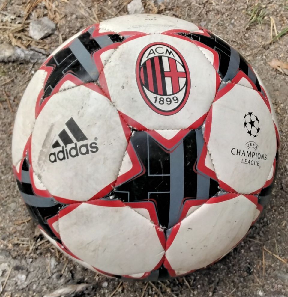 AC Milan pallo