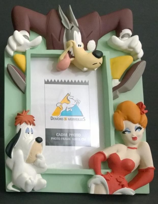 Figuurit, yms. 029 Wolf, Droopy & Girl