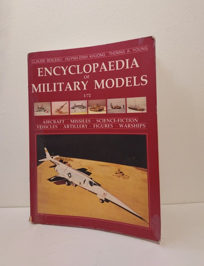 Encyclopaedia of Military Models 1/72