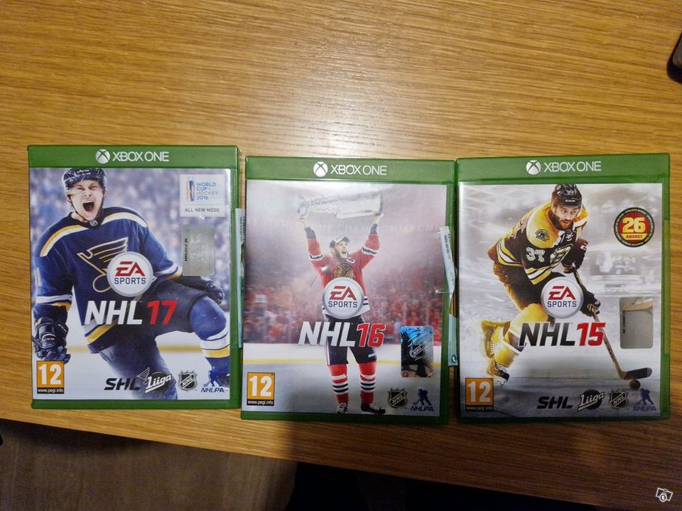 NHL 15, 16 ja 17 Xbox One -pelit