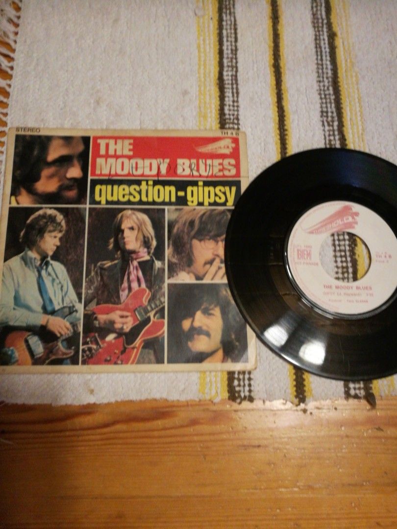 The Moody Blues 7" Gipsy / Question
