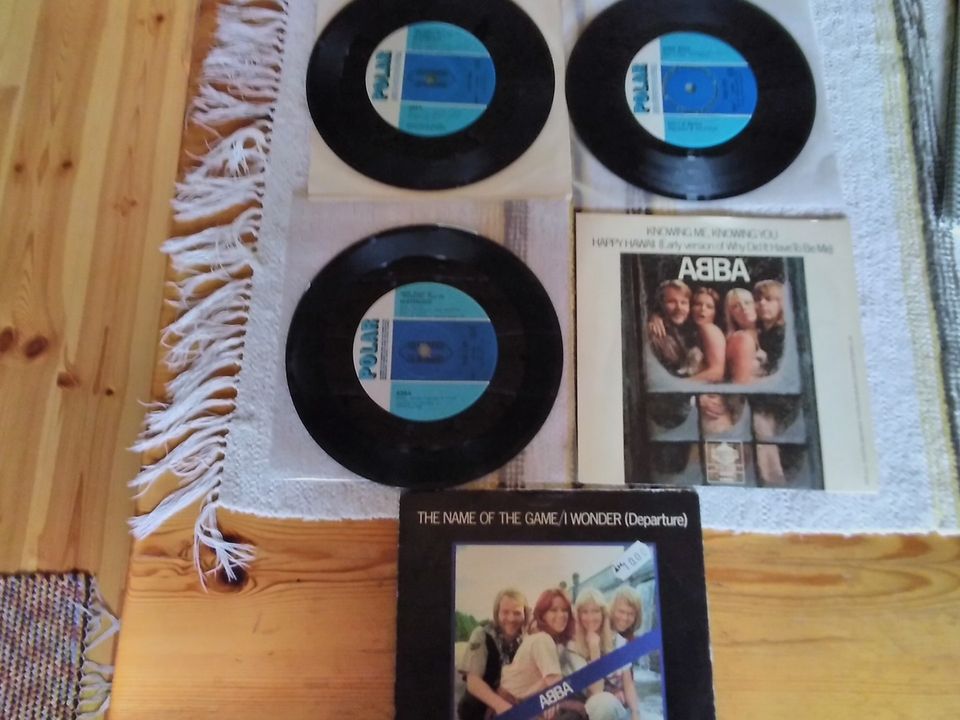 3 kpl Abba 7" Single