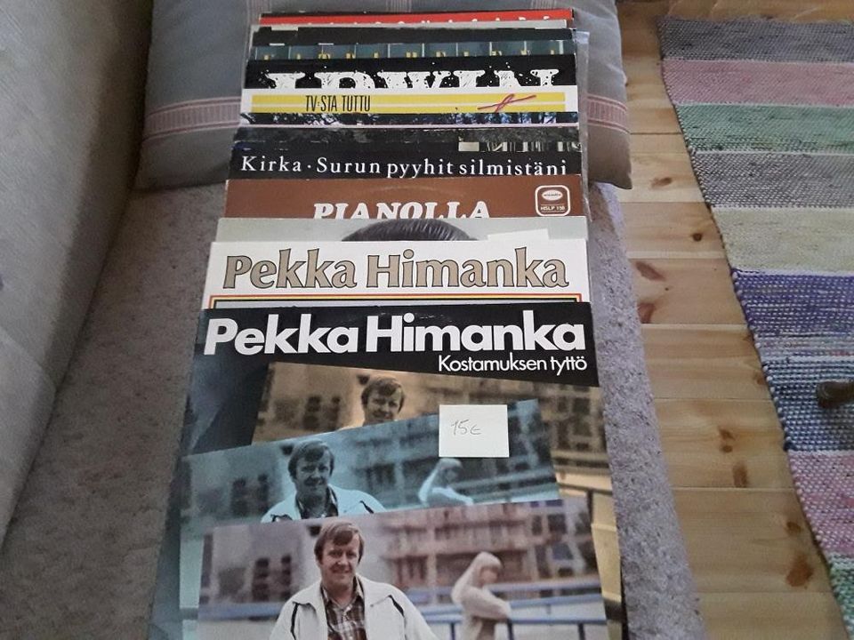 Kotimaisia LP levyjä