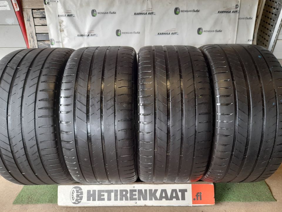 295/35 R21" käytetty Kesärenkaat