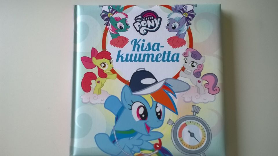 My Little Pony Kisakuumetta -kirja