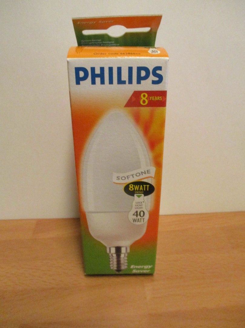 Philips Softone energiansäästölamppuja E14 8W