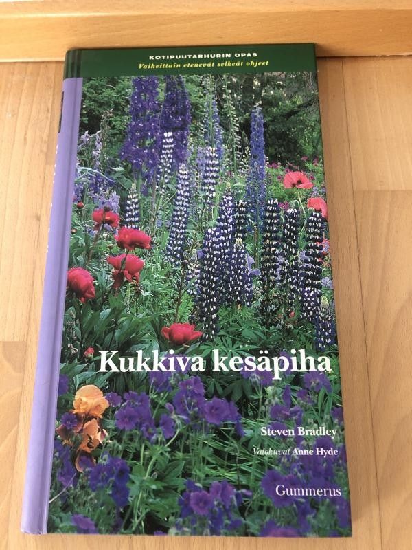 Kukkiva Kesäpiha