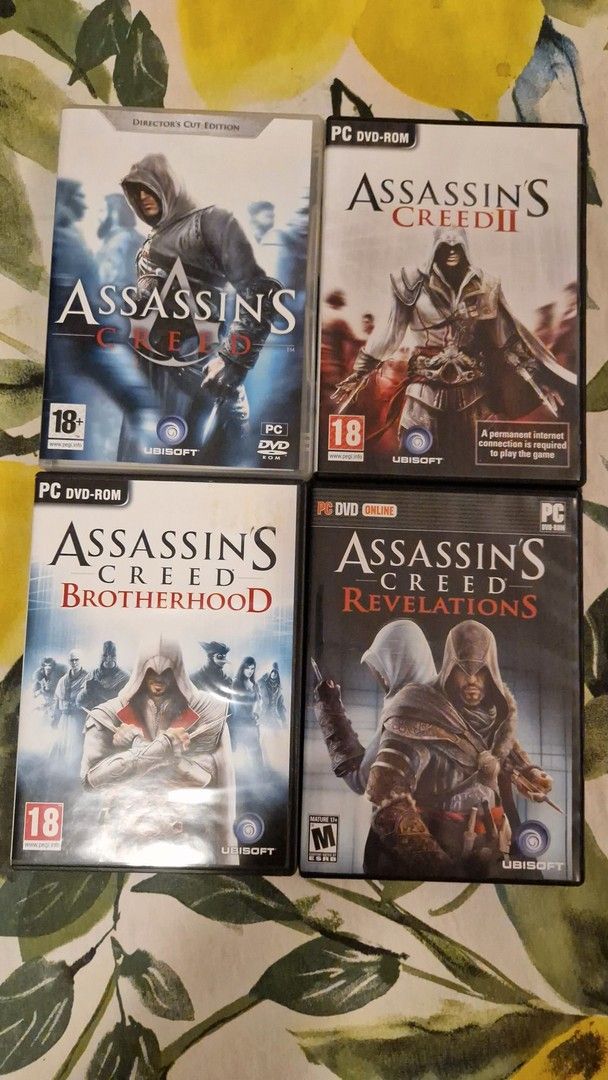 PC-pelit Assassin's Creed I ja II + lisäosat
