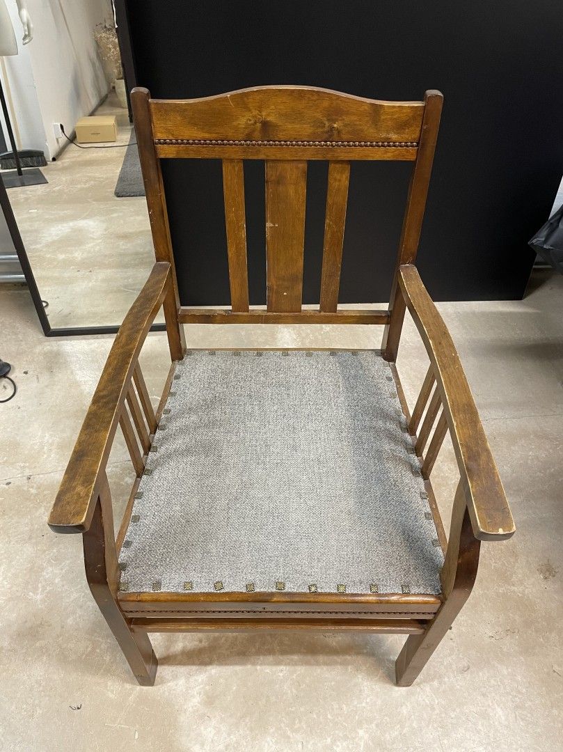 Vintaga Chair / TUOLI
