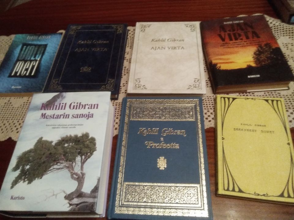 Kahlil Gibran x 6