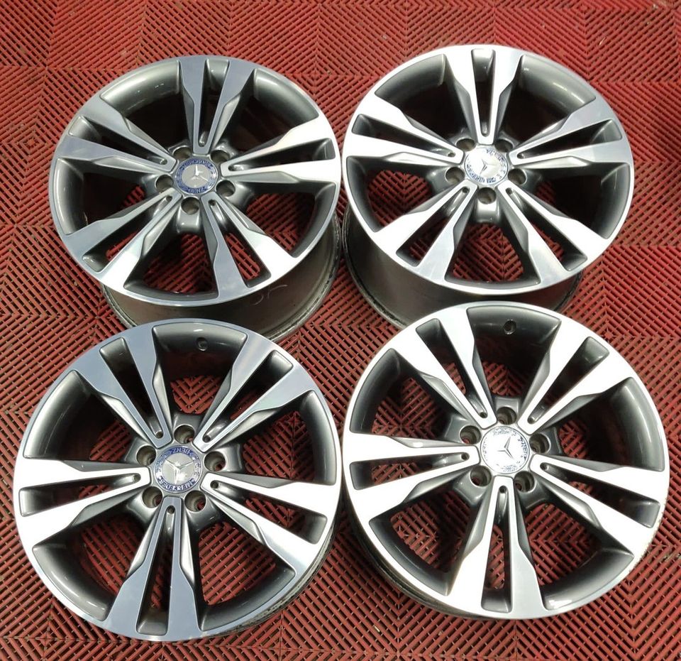 Alkuperäinen Mercedes Benz 8/9x18.0" 5x112 ET44/56