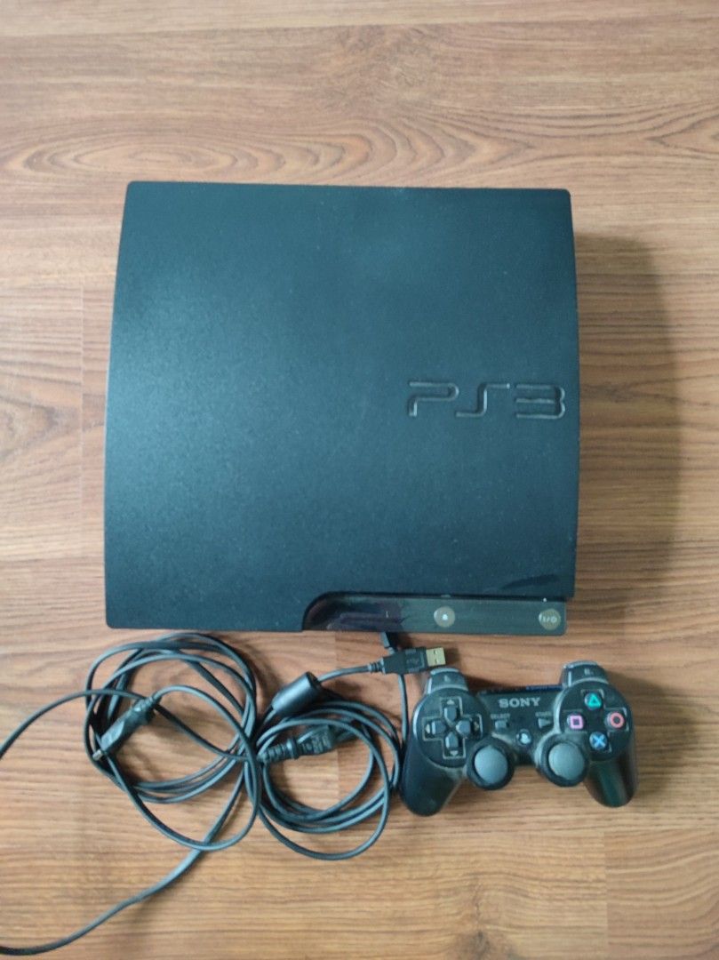 PS 3 + 4 peliä