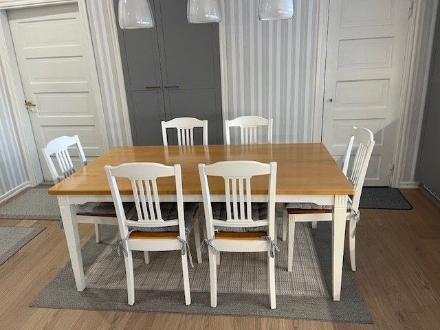 Ruokapöytä 170 cm ja kuusi tuolia
