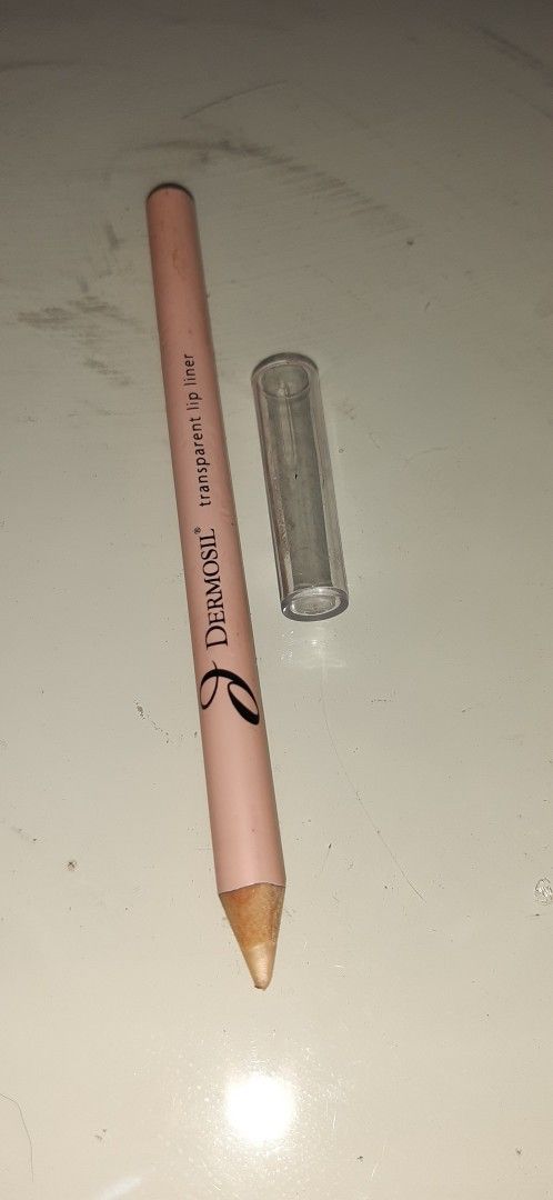 Dermosil transparent lip liner