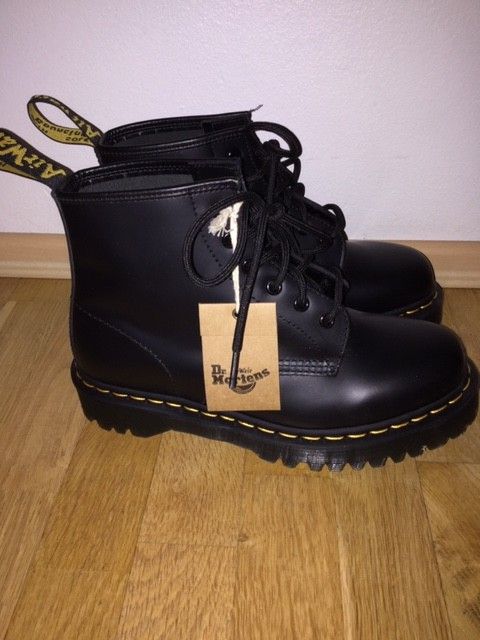 Dr Martens maiharit, koko 39