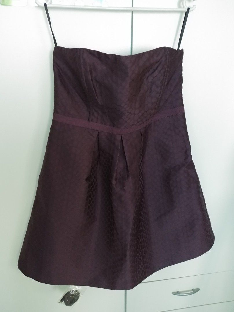 Uusi Vila violetti mekko