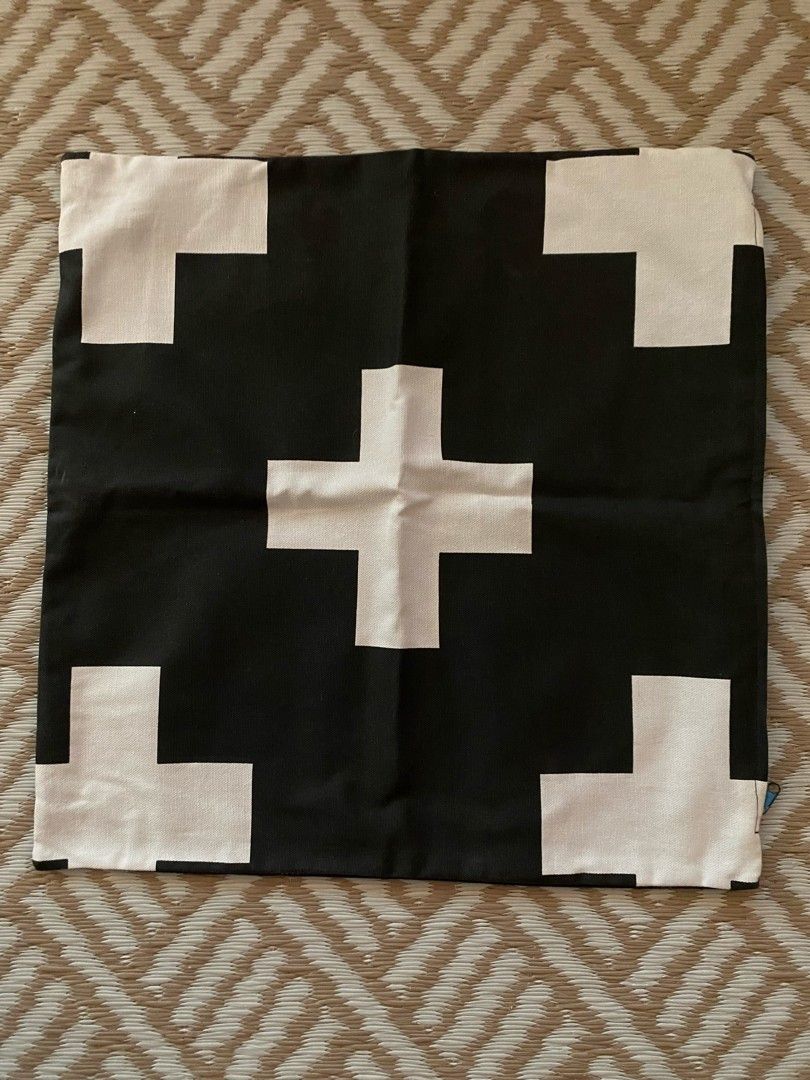 Swiss Cross päällinen