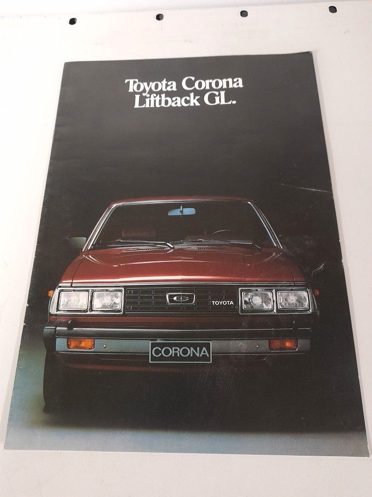 Toyota Corona esite