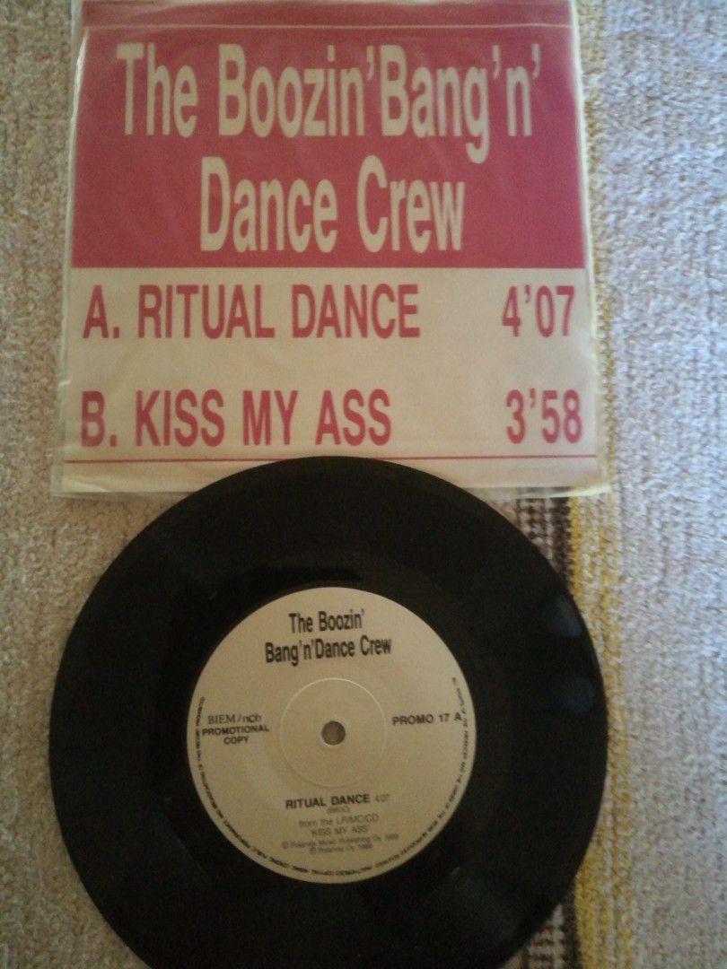 The Boozin' Bang'n Dance Crew 7" Ritual dance