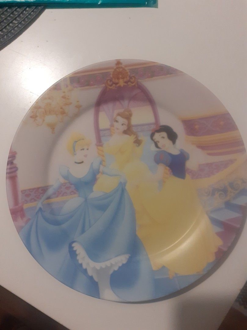 Disney prinsessat lautanen n 19cm