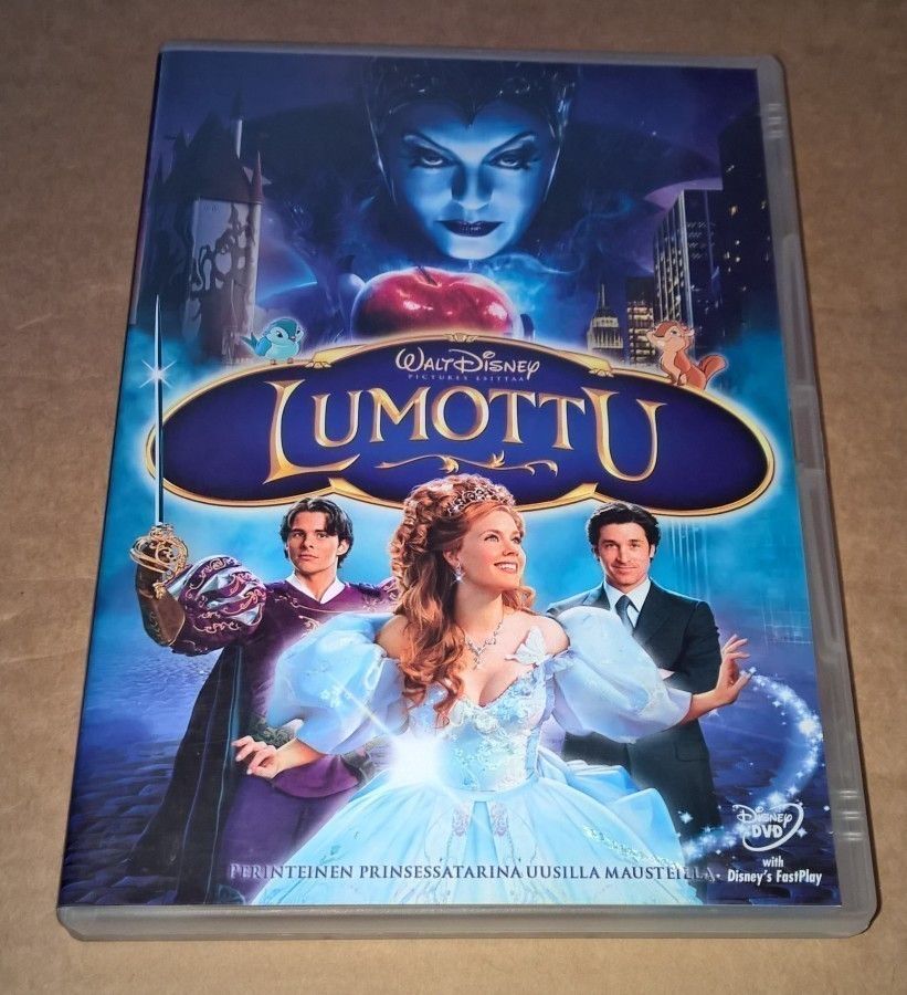 Lumottu Enchanted DVD Walt Disney