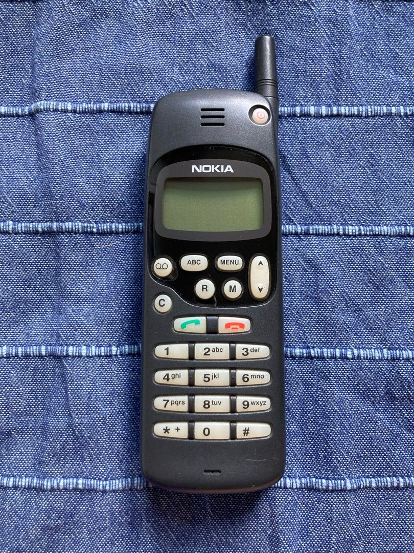 Nokia 1610